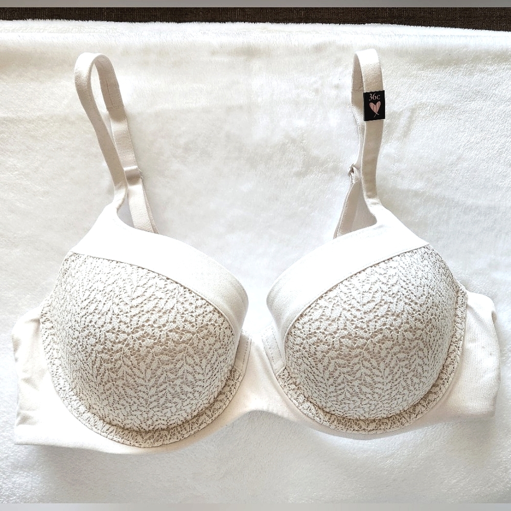 Victoria's Secret Beige Lace T-Shirt Bra